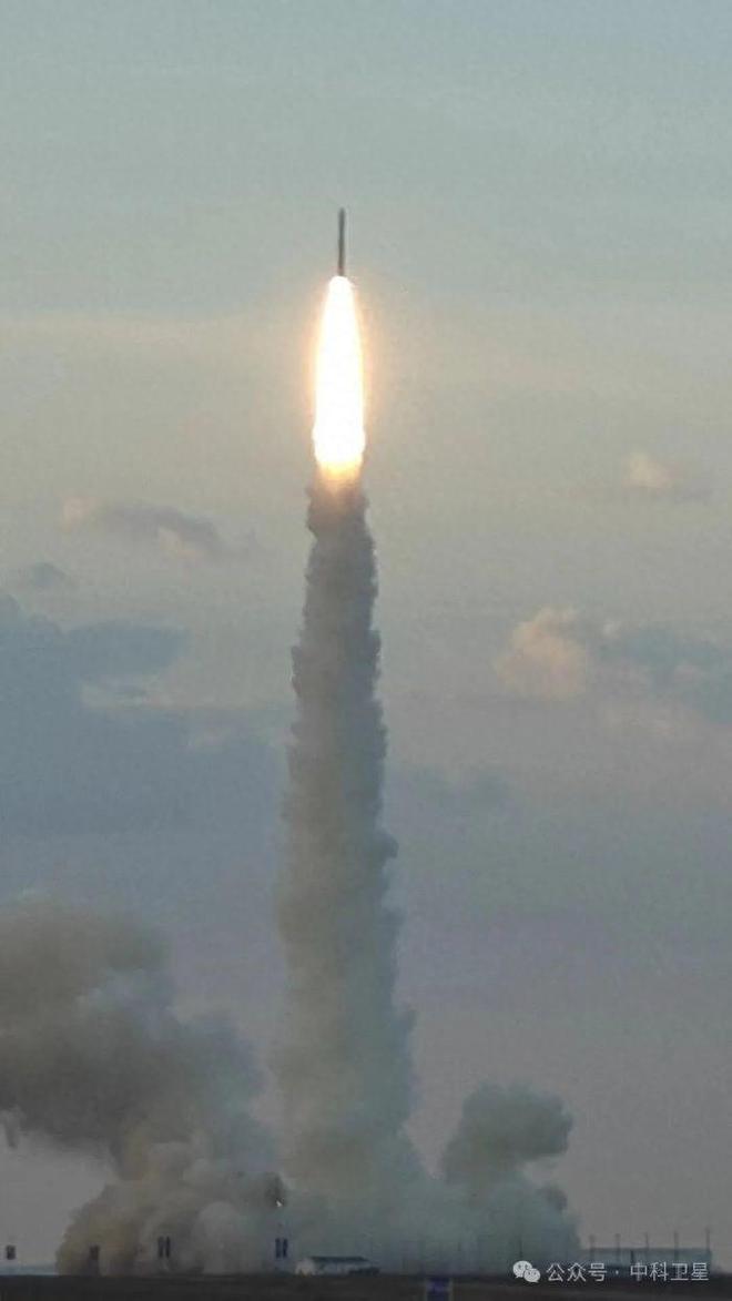 濟(jì)鋼1號(hào)、濟(jì)鋼2號(hào)衛(wèi)星發(fā)射成功