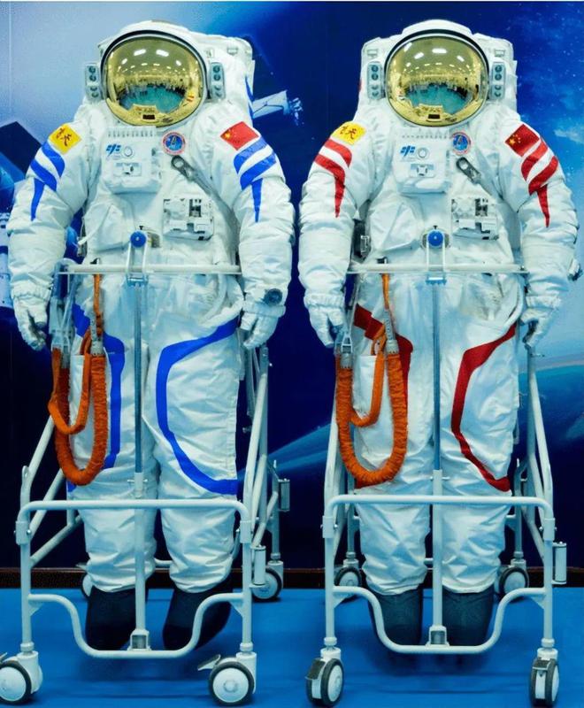 中國隱藏實(shí)力？美媒：神十九乘組首次出艙9小時(shí)6分領(lǐng)先NASA(圖16)