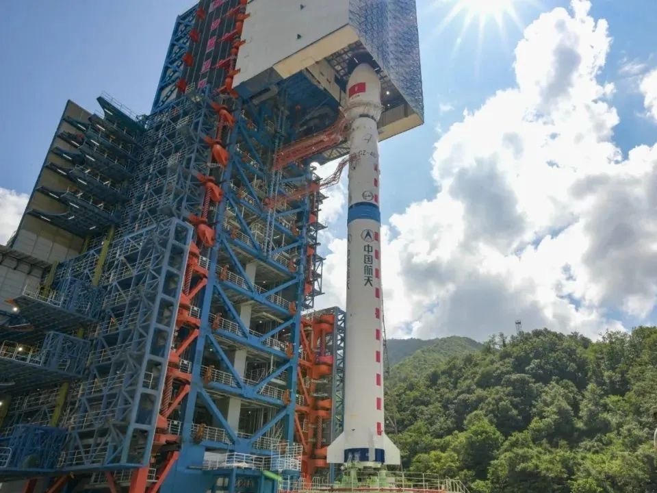 長四丙火箭成功發(fā)射 將試驗二十八號B星01星送入預定軌道(圖2)